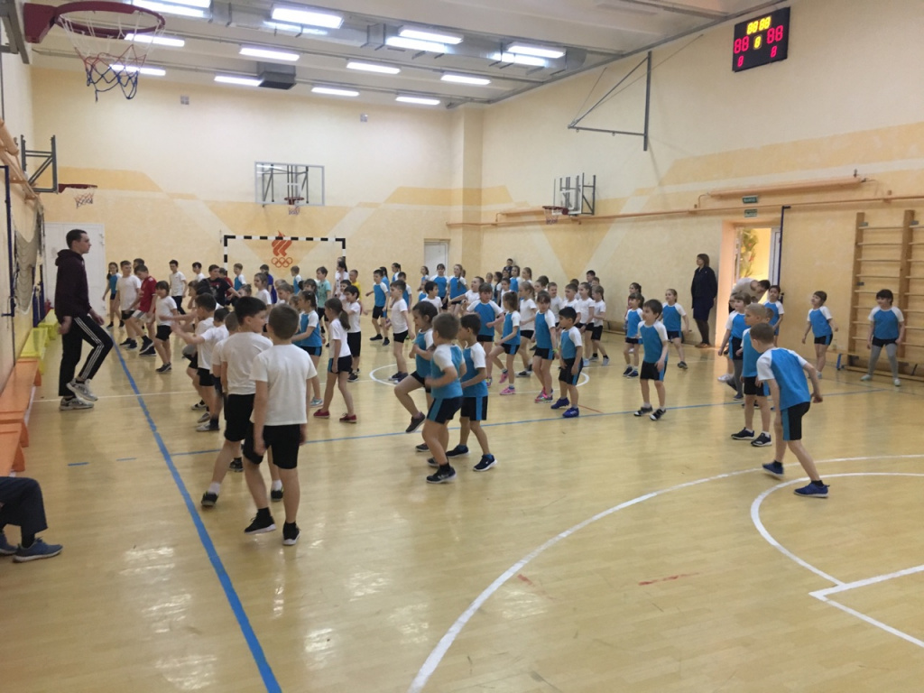 МАОУ СОШ №65 присоединилась к зарядке