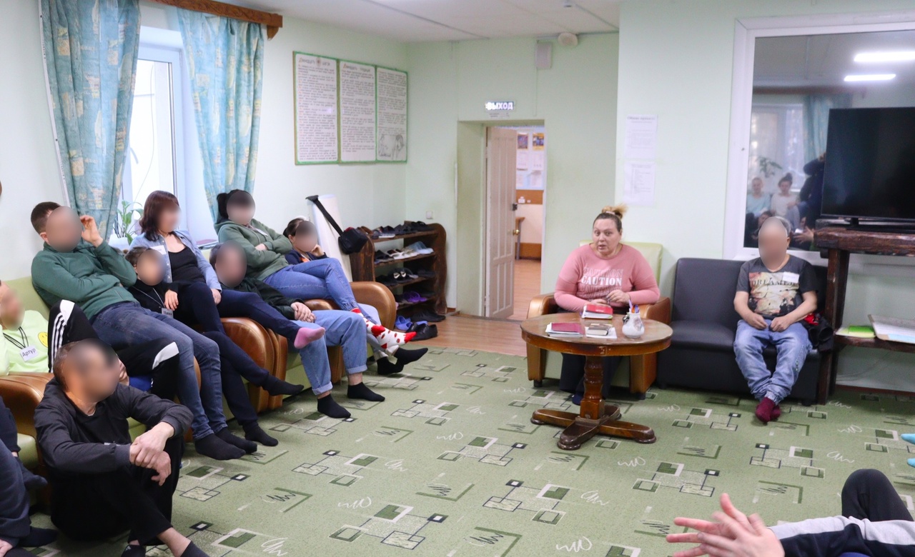 Совместная просветительская акция «Областного центра профилактики и реабилитации» и «СПИД-центра»